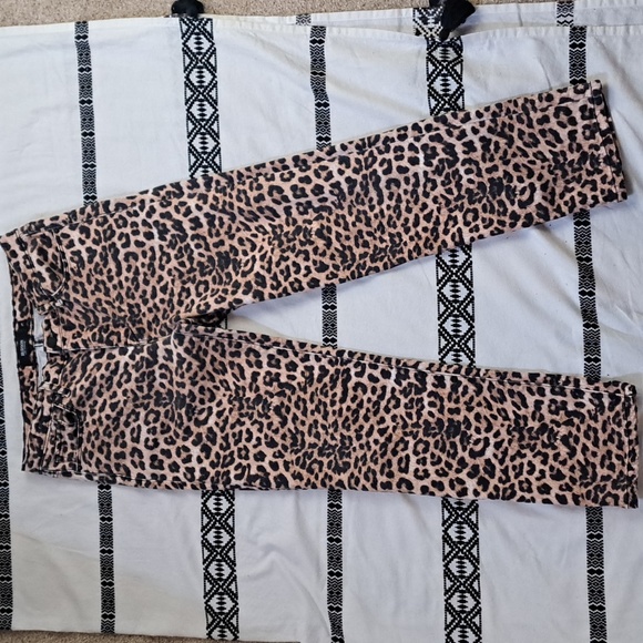 Hudson Nico Cigarette jeans in Cleo Leopard print sz28 - Picture 13 of 13